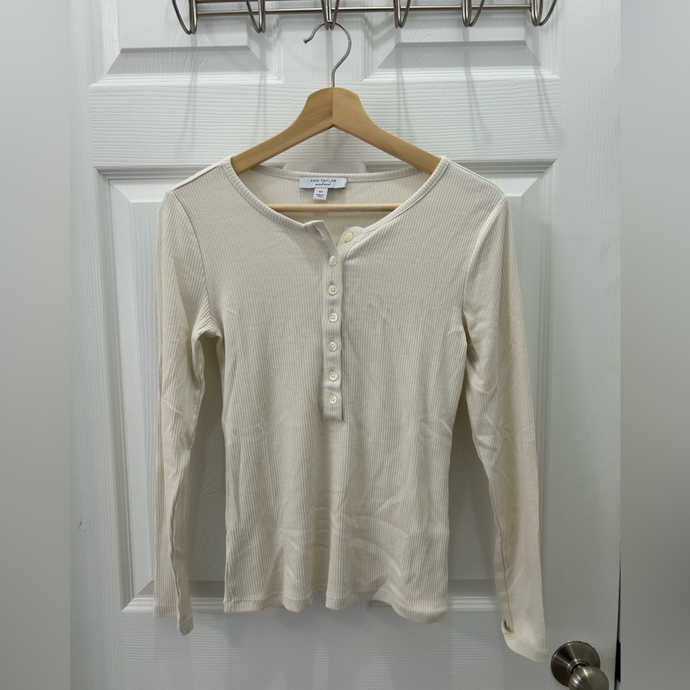 Ann Taylor Ivory Ribbed Henley Long Sleeve Top